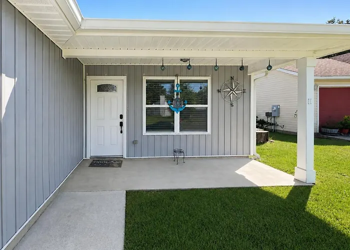 Captains Quarters- New Listing *